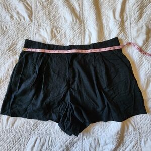 GAP Linen High Waist Trouser Shorts